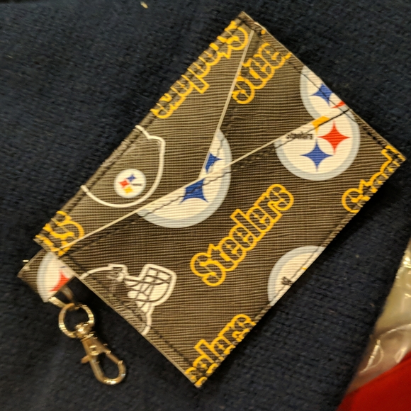 NWOT Pittsburgh Steelers Mini Clip Bag - Picture 3 of 4